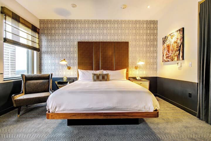Room 5 of 42